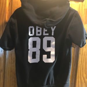 Woman’s Obey oversized short sleeve hoodie